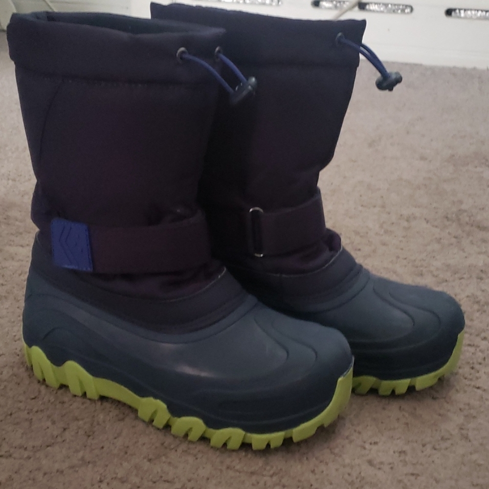 Boys snow boots